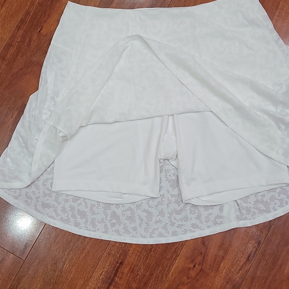 NWT size L Nike dri-fit golf skort - Picture 3 of 9